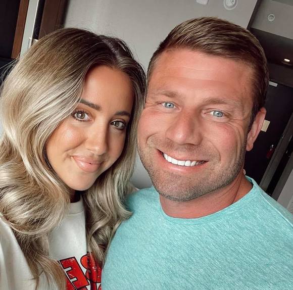 Meet your Posher, Joe - Picture 1 of 1